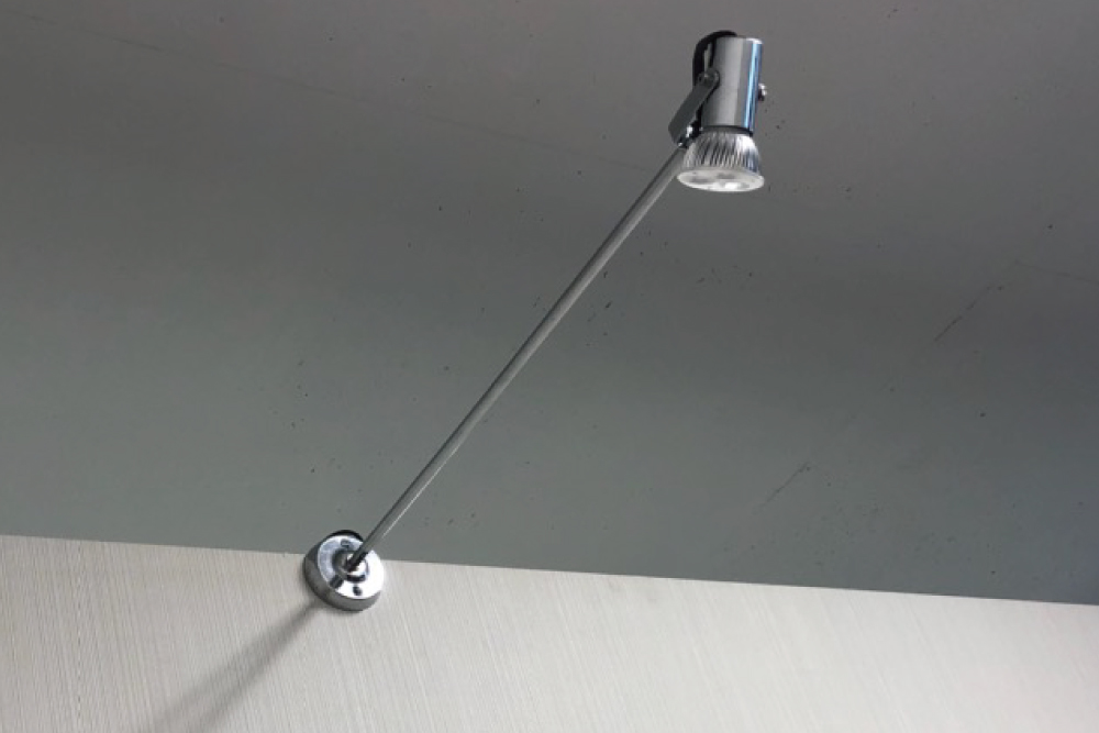 ロング LEDダイクロ（白色）